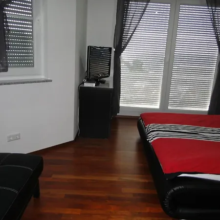 Perla 1 By Interhome Mitlo