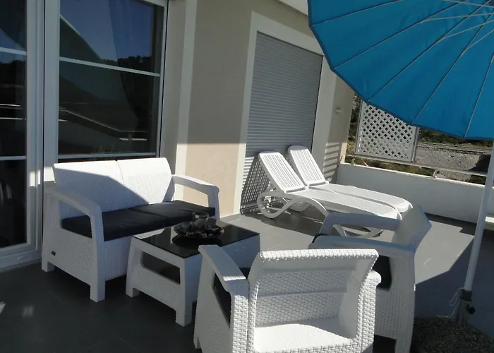 Perla 1 By Interhome شقة